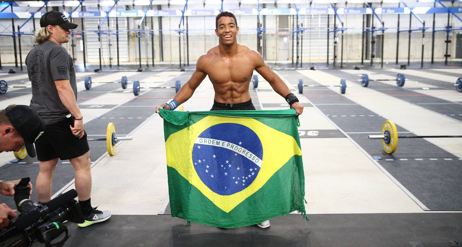 Atleta macaense leva o Brasil ao pódio do Crossfit Games Clique Diário