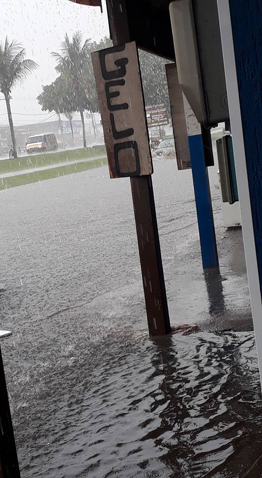 Ruas Do Distrito De Tamoios Em Cabo Frio Ficam Alagadas Em Poucos