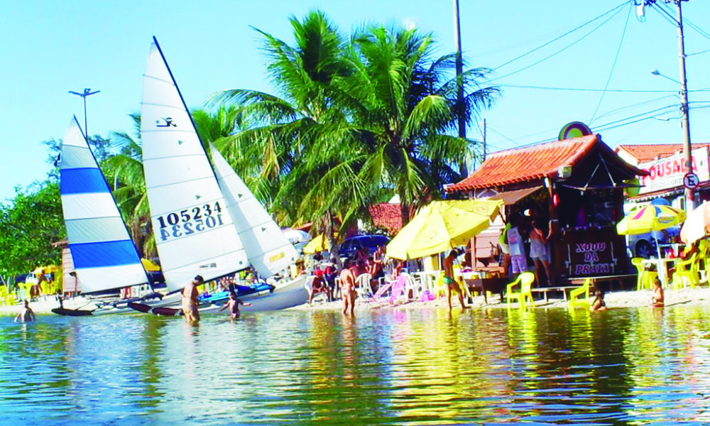 São Pedro da Aldeia lazer, praia e sol no verão 2017 Clique Diário