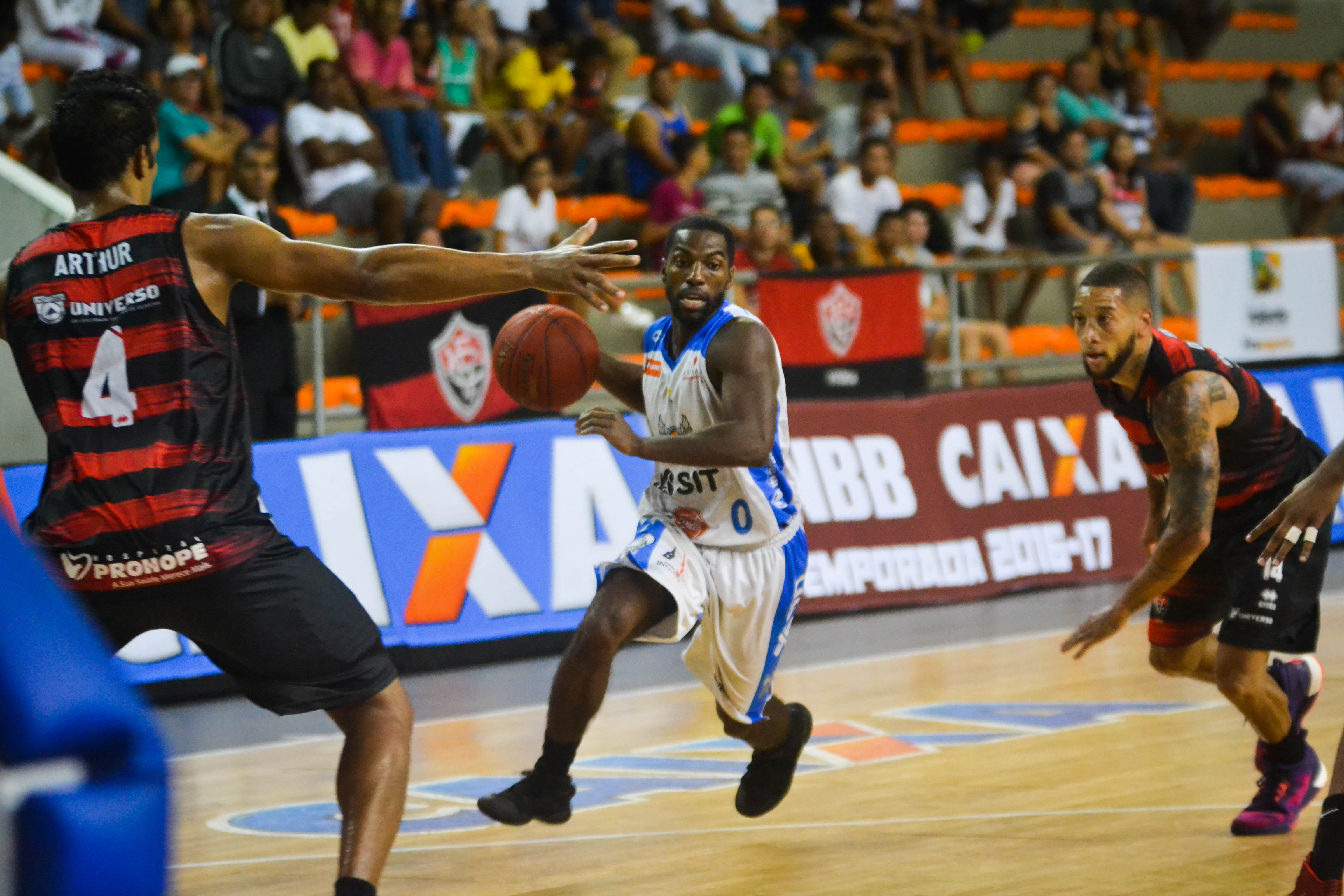 Macaé Basquete Ganha Do Universovitória Fora De Casa E Se Afasta Do Rebaixamento Clique Diário