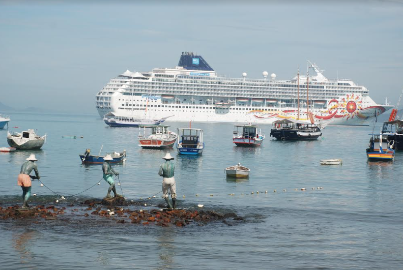 Começa neste domingo a temporada de transatlânticos em Búzios, no RJ, Região dos Lagos