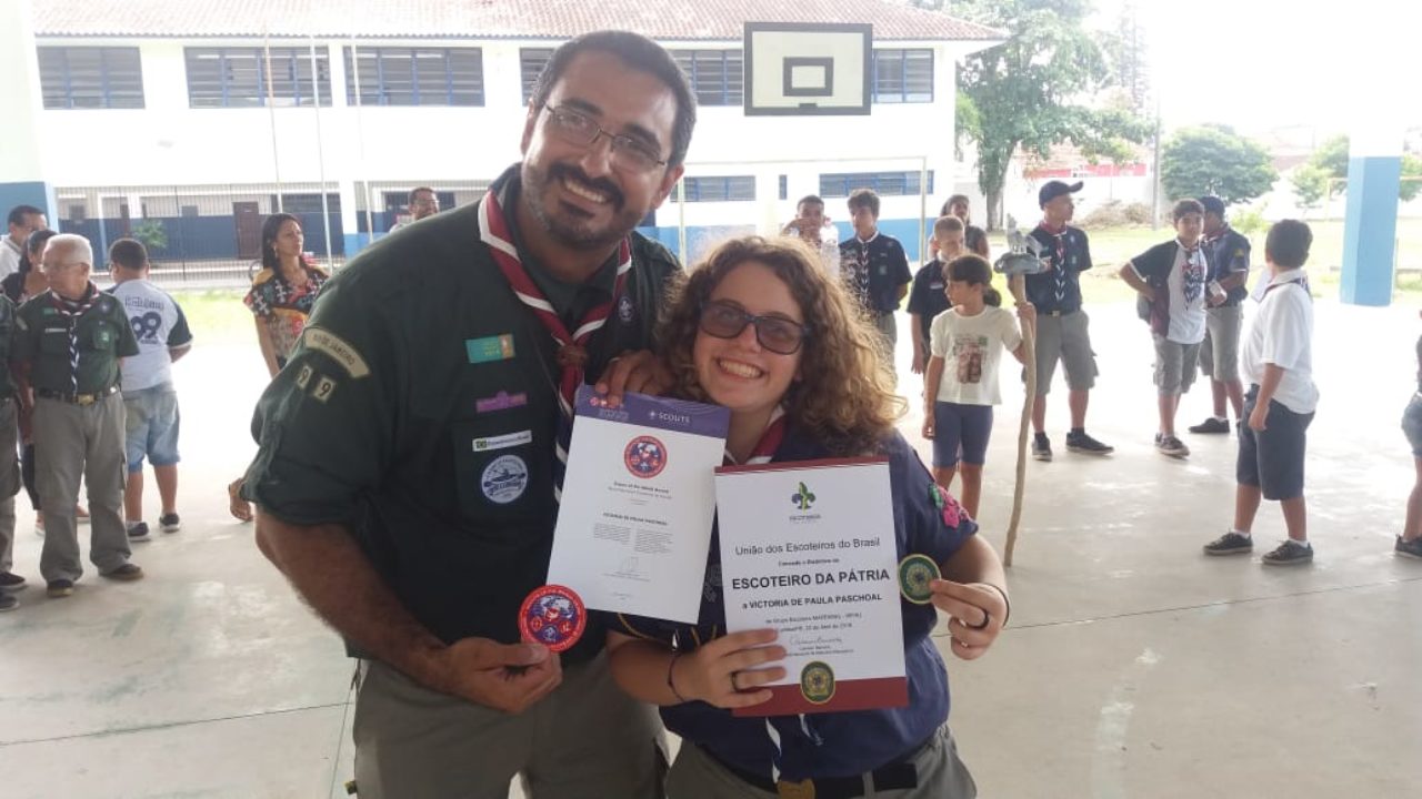COLÉGIO ESCOTECO: Equipe Escoteco parabeniza os alunos que receberam as  Patinhas Douradas