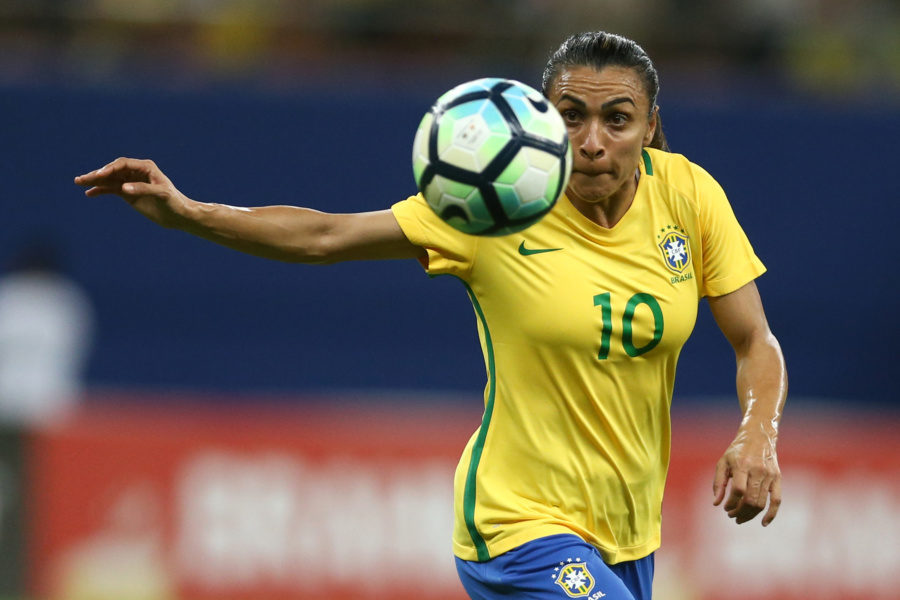Marta se emociona ao comentar eliminação do Brasil da Copa do Mundo