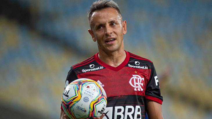 De saída! Lateral-direito do Flamengo está perto de acertar a sua